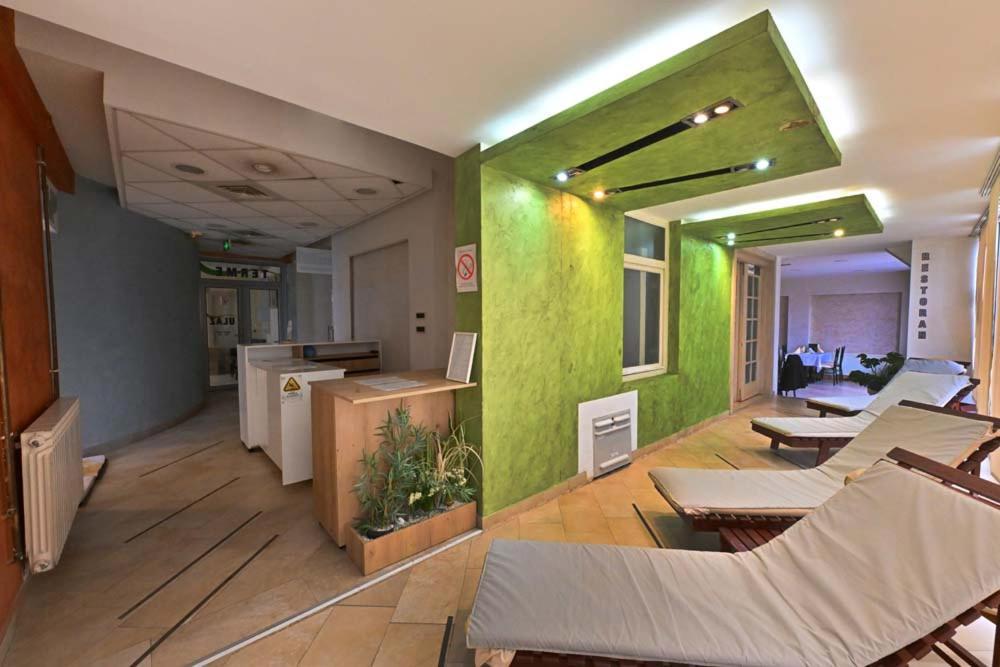 Hotel Tiski Cvet Novi Bečej Extérieur photo